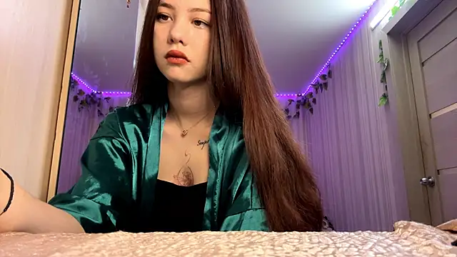 CutieSlim online show from December 14, 12:10 pm