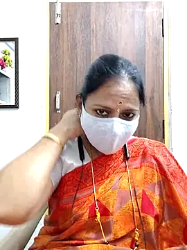 Queen-Neha online show from May 11, 8:42 am
