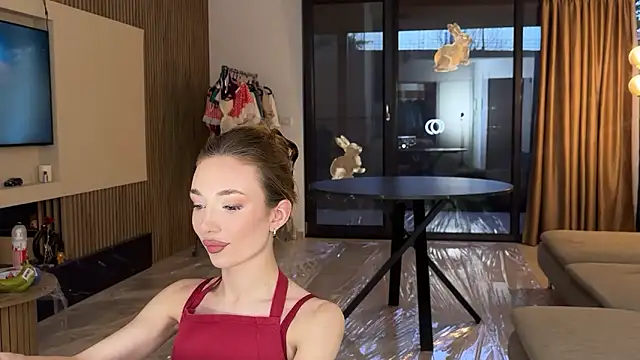 Jolienne online show from May 29, 5:55 pm