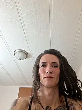 MaitressePomme3 online show from December 15, 11:25 am