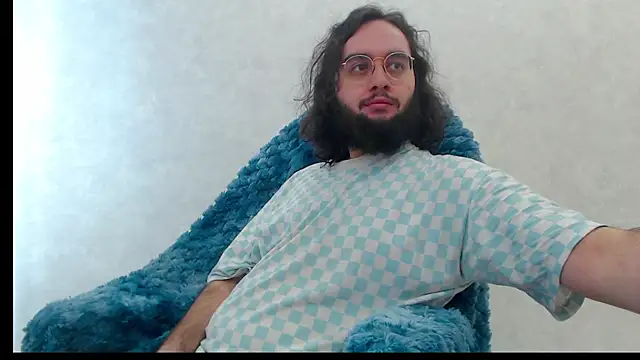 Snapshot of eren_jaeger2000 chatting on June 10, 2:56 am eren jaeger2000 online show from June 10, 2:56 am