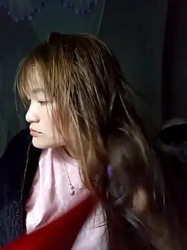 Lee-Thee online show from January 17, 12:10 pm