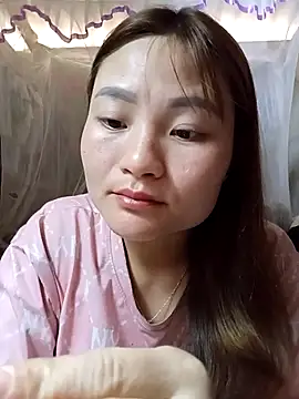 Lee-Thee online show from January 18, 4:49 am