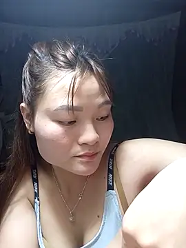 Lee-Thee online show from February 5, 12:43 pm