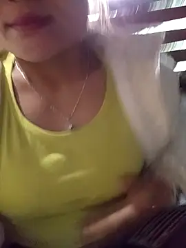 Lee-Thee online show from February 9, 3:32 am