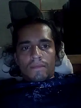 Snapshot of djcs1991 chatting on November 17, 3:56 am djcs1991 online show from November 17, 3:56 am