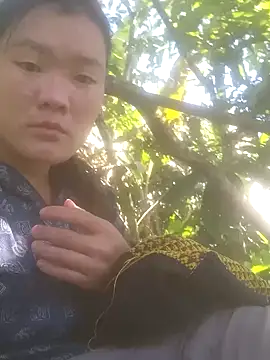 Snapshot of meomeo-00 chatting on November 30, 2:26 am meomeo-00 online show from November 30, 2:26 am