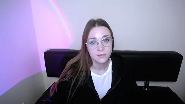 MillaTems  online show from November 18, 10:20 am