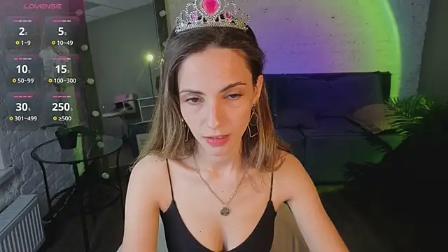 Snapshot of amelia_meili chatting on June 9, 1:12 pm amelia meili online show from June 9, 1:12 pm