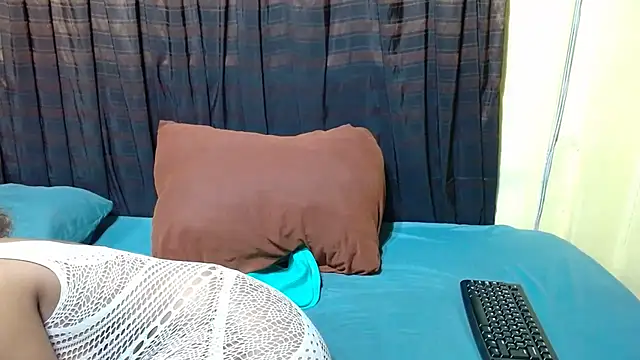 HotSexyCindy online show from May 25, 4:18 am