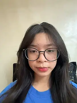 Snapshot of mau155_ chatting on December 21, 12:01 pm mau155 online show from December 21, 12:01 pm