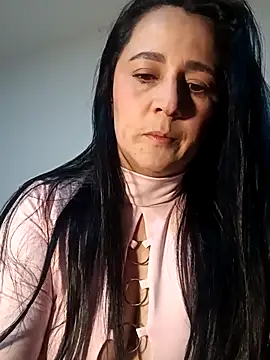 Snapshot of Sex_Annie chatting on February 3, 5:27 am Sex Annie online show from February 3, 5:27 am