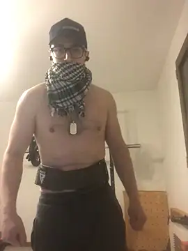 Snapshot of biscottosexy69 chatting on November 24, 6:40 pm biscottosexy69 online show from November 24, 6:40 pm