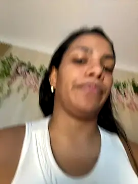 ArielleMillerr- online show from December 17, 5:52 pm