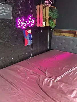 Shy-Ivy online show from January 14, 11:20 pm