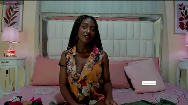 Snapshot of GhanimaWalter chatting on November 19, 1:55 pm GhanimaWalter online show from November 19, 1:55 pm