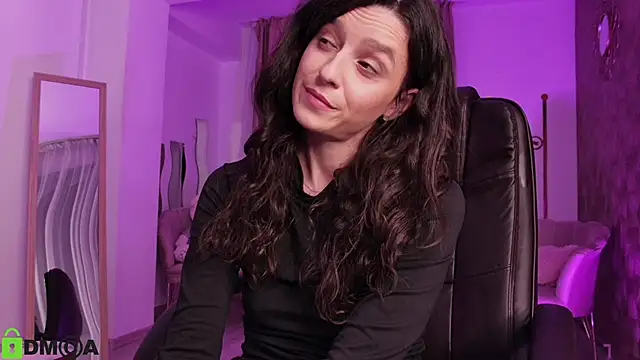 Snapshot of AnnaHarperX chatting on February 4, 6:14 pm AnnaHarperX online show from February 4, 6:14 pm