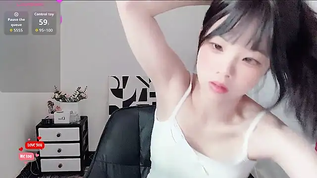 bunny-- online show from May 17, 5:05 am