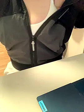 Snapshot of Ghostbaby02 chatting on December 22, 1:30 pm Ghostbaby02 online show from December 22, 1:30 pm