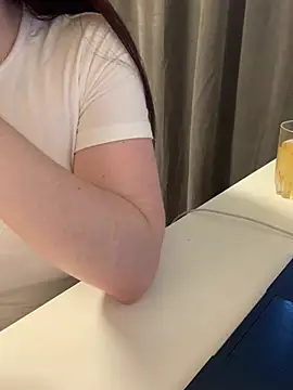 Snapshot of Ghostbaby02 chatting on January 15, 2:10 pm Ghostbaby02 online show from January 15, 2:10 pm