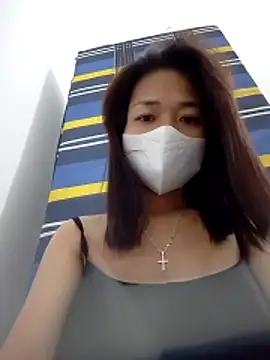 PamPii2x online show from April 19, 9:28 pm