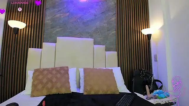 catiusca reyes 03 online show from March 9, 12:09 pm