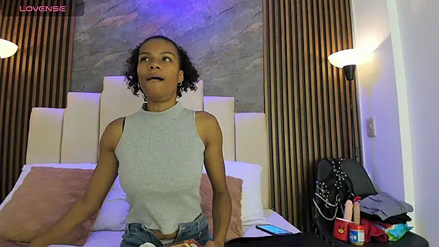 catiusca reyes 03 online show from April 10, 2:55 pm