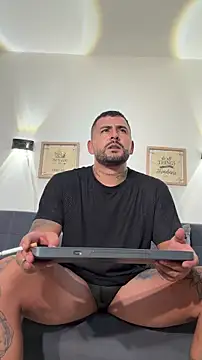 david10kc online show from April 1, 1:39 am