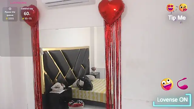 NoahJhonson69 online show from February 12, 12:00 pm