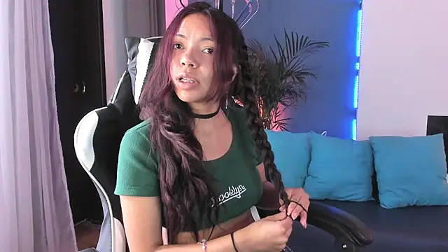 goddess julieta online show from December 14, 4:12 pm