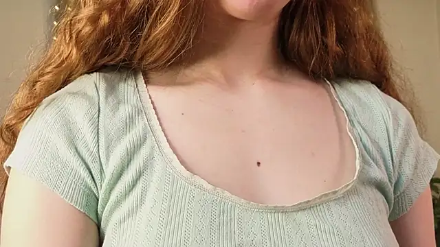 SudieNatera online show from November 24, 6:46 am