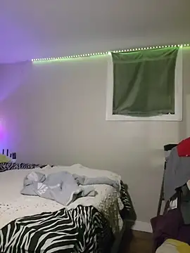 Drowning667 online show from April 11, 3:33 am