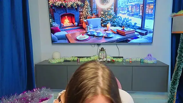 Snapshot of PeiMellison chatting on November 28, 6:05 am PeiMellison online show from November 28, 6:05 am