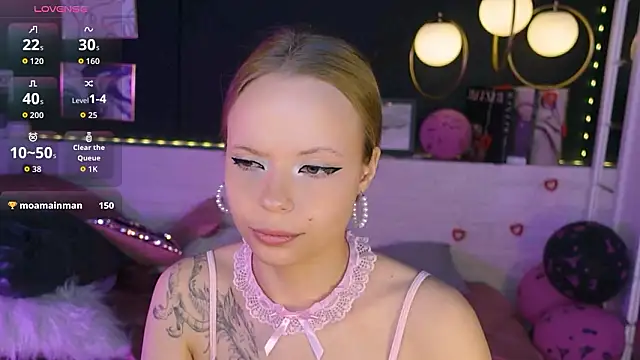 lucy loy online show from February 15, 7:38 am