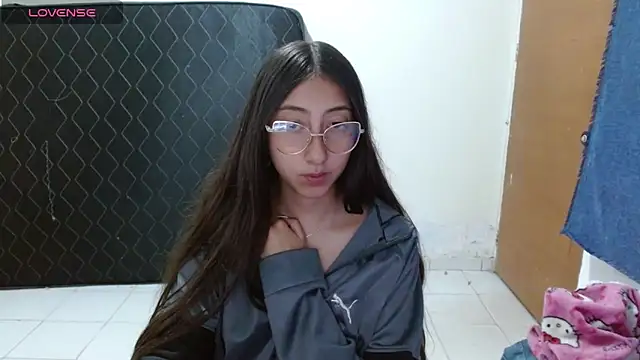 Nanylux online show from April 28, 3:11 am