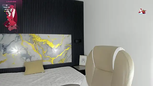 Snapshot of Sylasfrost chatting on November 22, 7:35 pm Sylasfrost online show from November 22, 7:35 pm