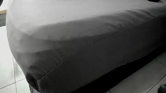 MarieTaylor  online show from April 17, 8:01 pm