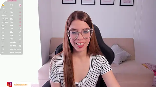 Snapshot of Nat_Bakerss chatting on March 21, 7:39 pm Nat Bakerss online show from March 21, 7:39 pm