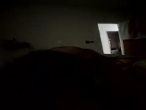 Snapshot of Bruninhahot86 chatting on November 20, 12:38 pm Bruninhahot86 online show from November 20, 12:38 pm