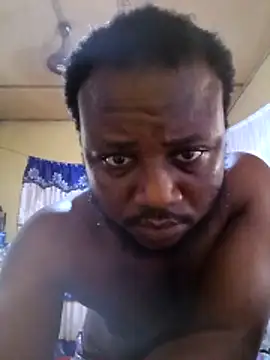 Snapshot of Strongdick199 chatting on June 7, 3:05 pm Strongdick199 online show from June 7, 3:05 pm