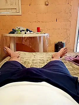 Bjklljy online show from April 17, 3:48 pm