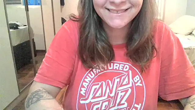 xxxluana online show from April 8, 9:15 pm