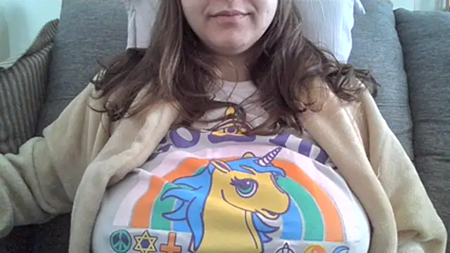 Snapshot of xxxluana chatting on June 17, 4:08 pm xxxluana online show from June 17, 4:08 pm