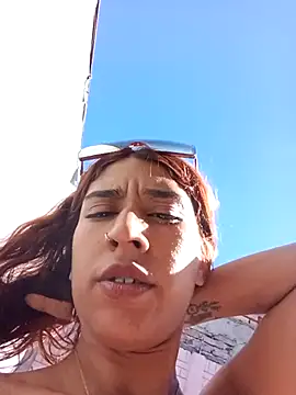 cata bronw online show from December 13, 8:25 pm