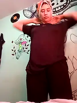 cata bronw online show from March 18, 4:54 pm