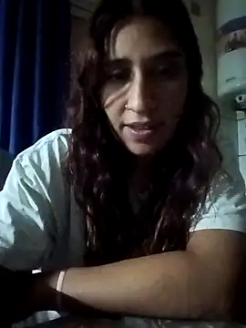 cata bronw online show from April 7, 4:13 am