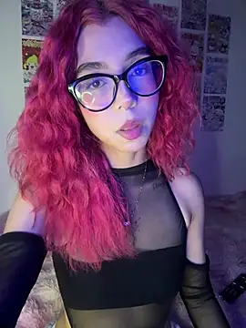 Snapshot of Valen-Foxx1 chatting on February 25, 5:50 am Valen-Foxx1 online show from February 25, 5:50 am