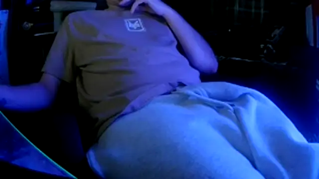 Bowerboi online show from December 13, 9:31 pm