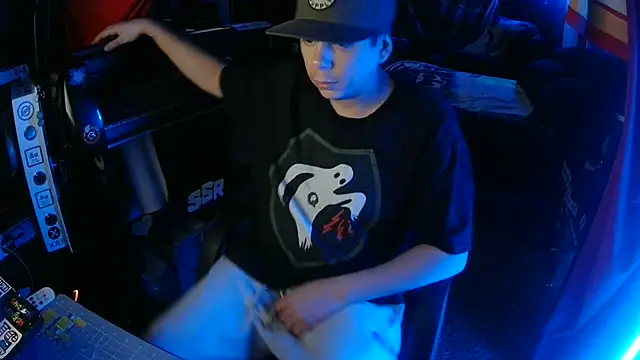 Bowerboi online show from April 11, 6:07 am