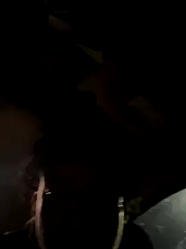 homedeepstrokes215 online show from November 21, 5:50 am